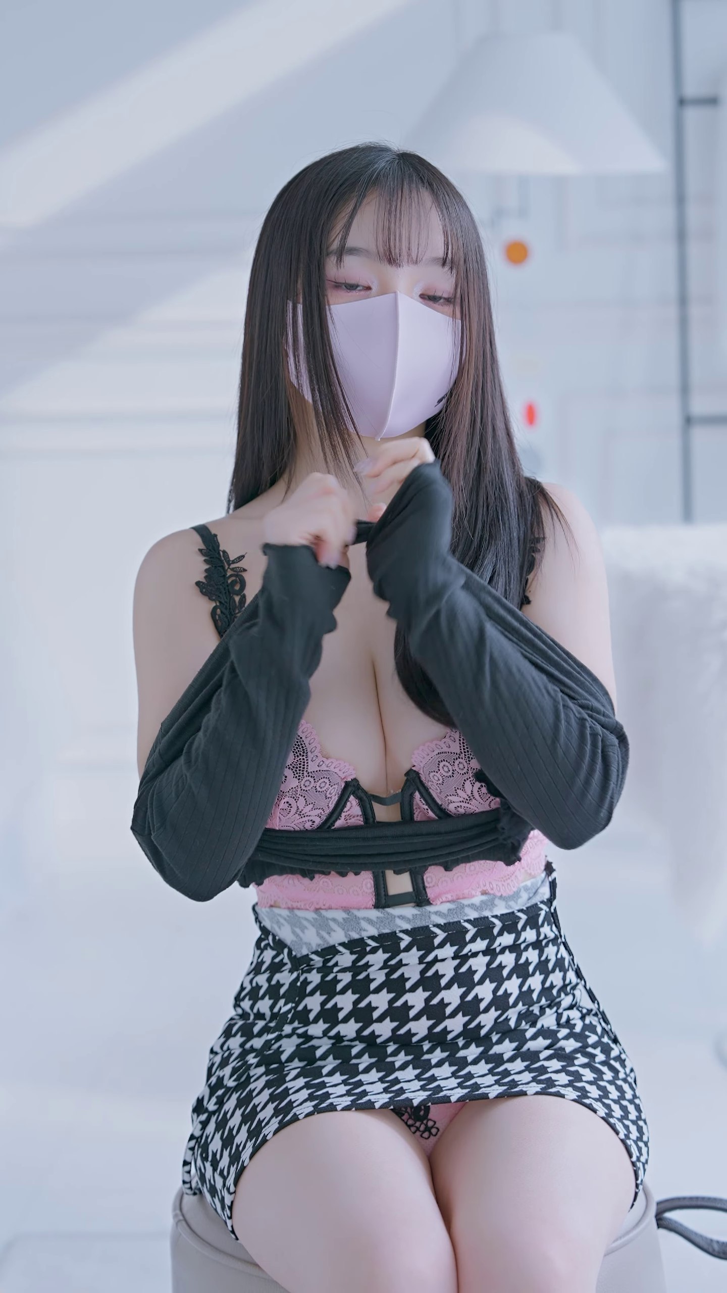 frame_52.jpg